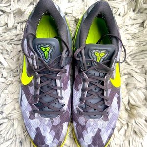 2013 KOBE 8 “Grey Camo Volt” RARE FIND!!!